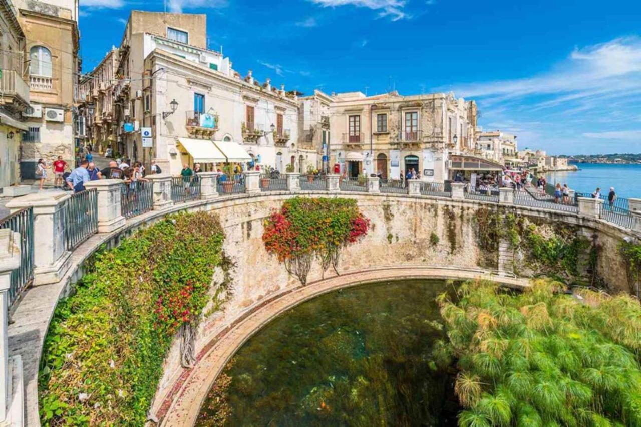 Ortigia Sunset Apartments - Xenia Sicily Villas 锡拉库扎 外观 照片
